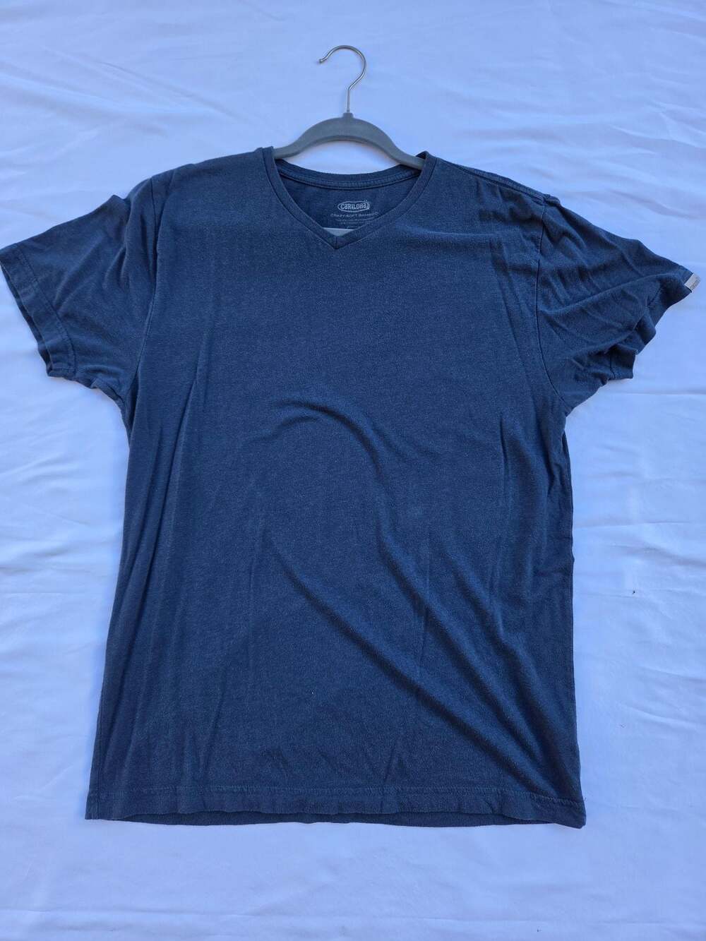 Cariloha Men's Bamboo V-Neck T-Shirt, Navy Blue, Size Large